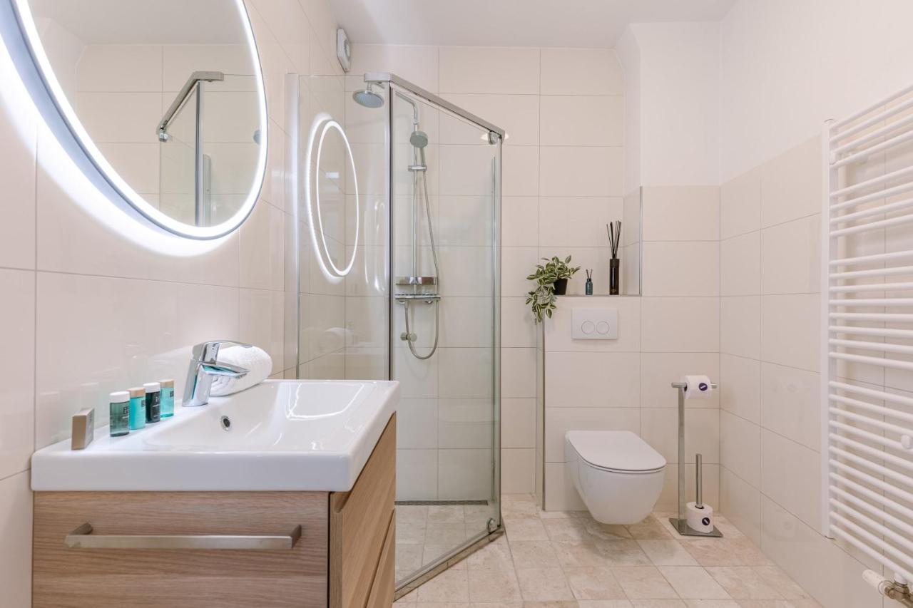 Authentic Apartment In The Heart Of أنتويرب المظهر الخارجي الصورة