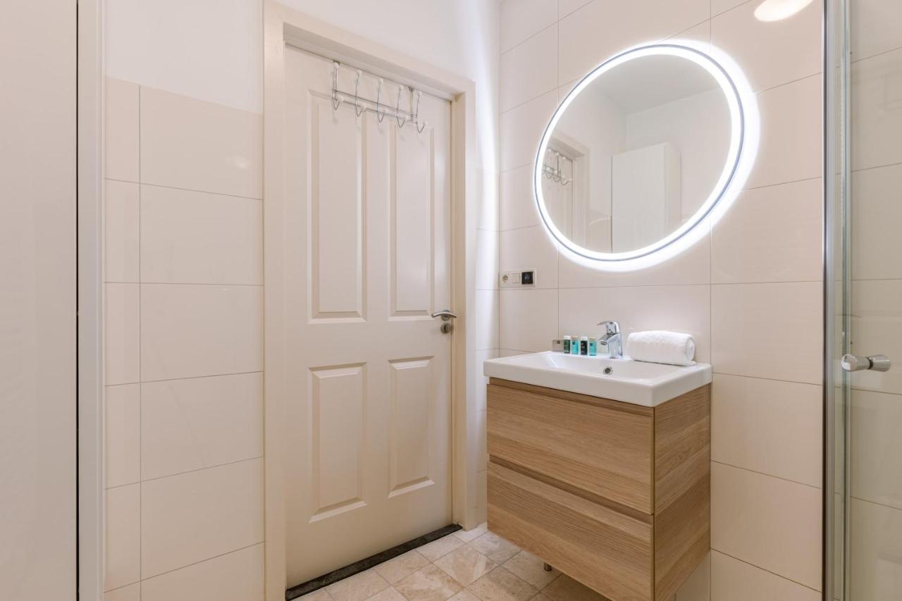 Authentic Apartment In The Heart Of أنتويرب المظهر الخارجي الصورة