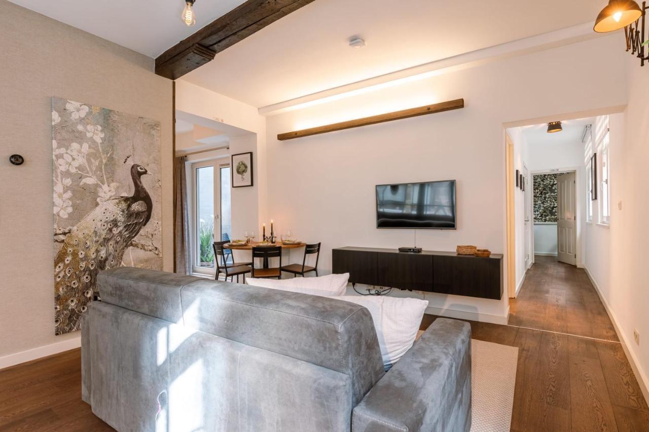 Authentic Apartment In The Heart Of أنتويرب المظهر الخارجي الصورة