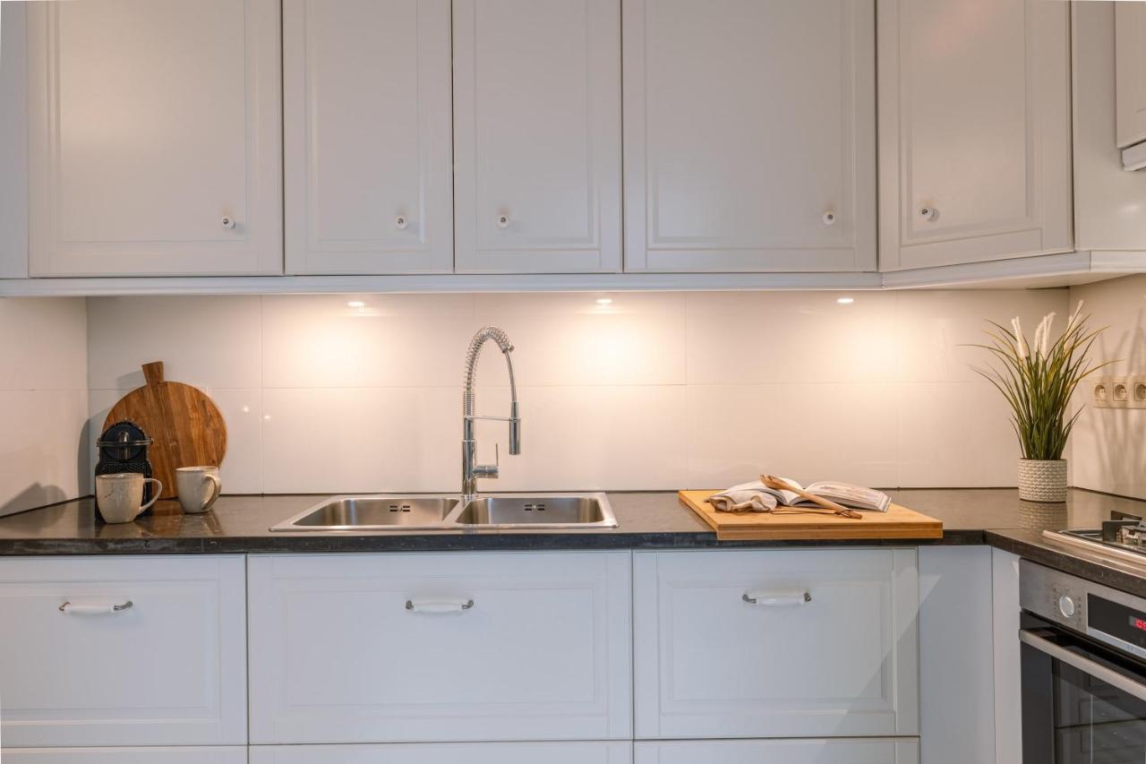 Authentic Apartment In The Heart Of أنتويرب المظهر الخارجي الصورة